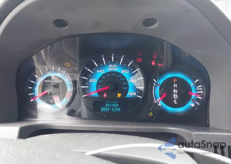 2011 Ford Fusion S z USA, uszkodzony, nr VIN 3FAHP0GA2BR254783